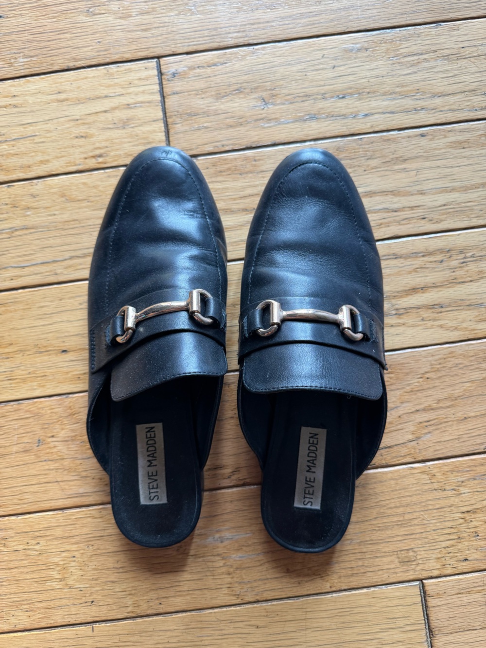 Steve Madden Black Leather Slip-On Bit Loafers